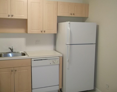 770 Se 2nd Avenue - Photo Thumbnail 2