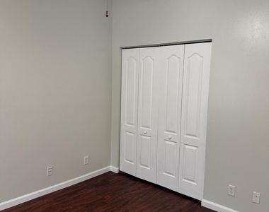 14917 Tangelo Boulevard - Photo Thumbnail 13