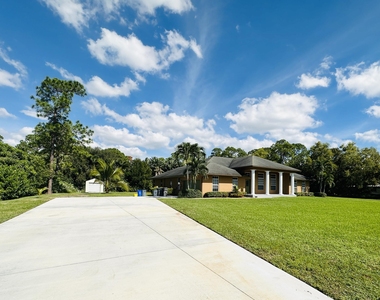 14917 Tangelo Boulevard - Photo Thumbnail 1