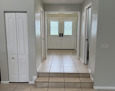 14917 Tangelo Boulevard - Photo Thumbnail 7