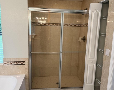 14917 Tangelo Boulevard - Photo Thumbnail 36
