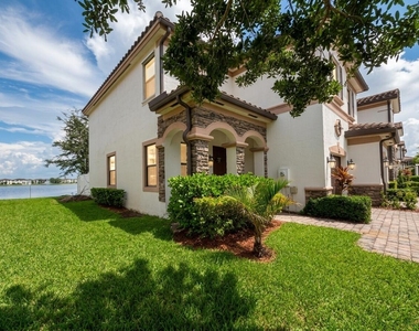 15503 Sw 40th Street - Photo Thumbnail 2