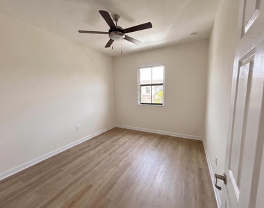 15503 Sw 40th Street - Photo Thumbnail 12