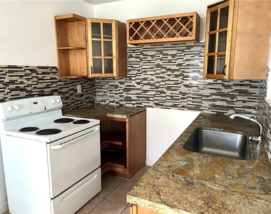 4340 Nw 59th Court - Photo Thumbnail 5