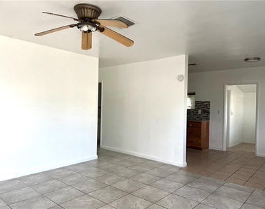 4340 Nw 59th Court - Photo Thumbnail 3
