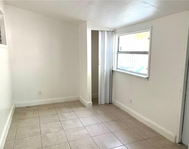 4340 Nw 59th Court - Photo Thumbnail 7