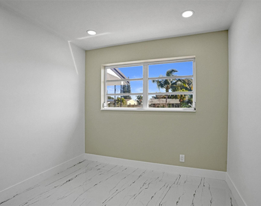 1437 Sw 1st Avenue - Photo Thumbnail 18