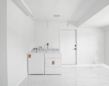 1437 Sw 1st Avenue - Photo Thumbnail 22