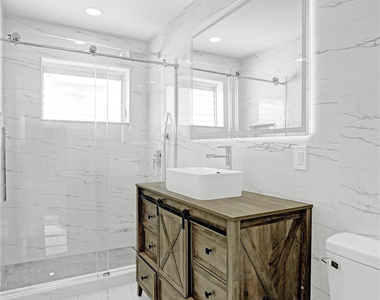 1437 Sw 1st Avenue - Photo Thumbnail 17