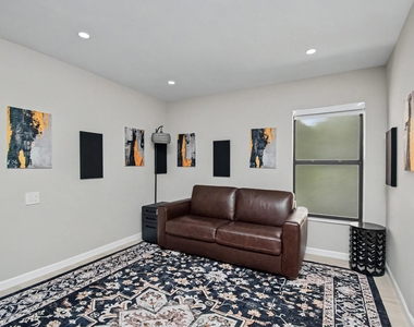 21460 Laguna Drive - Photo Thumbnail 29