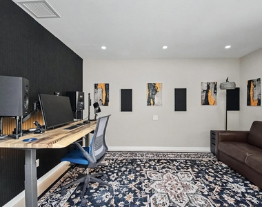 21460 Laguna Drive - Photo Thumbnail 27