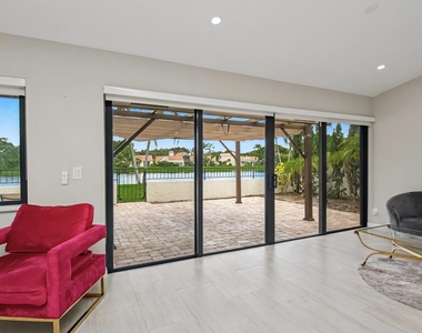 21460 Laguna Drive - Photo Thumbnail 16