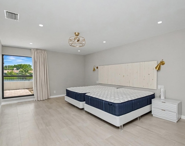 21460 Laguna Drive - Photo Thumbnail 31