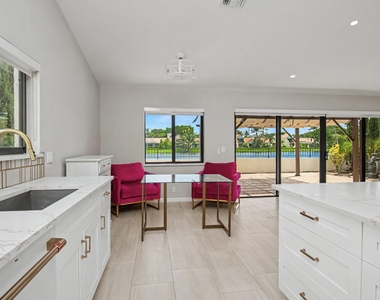 21460 Laguna Drive - Photo Thumbnail 10