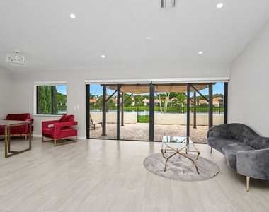 21460 Laguna Drive - Photo Thumbnail 15