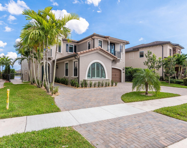 9040 Watercrest Circle W - Photo Thumbnail 1