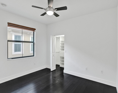 12662 Nw 32nd Place - Photo Thumbnail 16