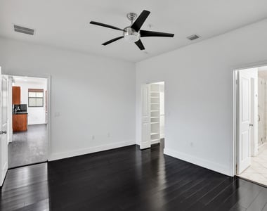 12662 Nw 32nd Place - Photo Thumbnail 9