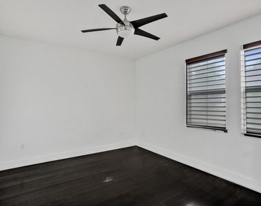 12662 Nw 32nd Place - Photo Thumbnail 11
