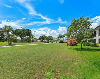 1502 Pinecrest Circle - Photo Thumbnail 25