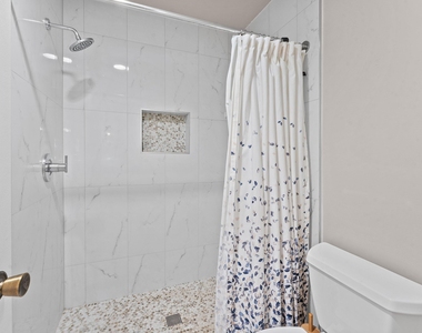 1502 Pinecrest Circle - Photo Thumbnail 20