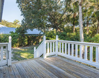 1941 W Shell Lane - Photo Thumbnail 12