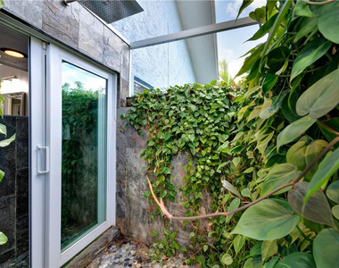 2711 Boone Drive - Photo Thumbnail 26