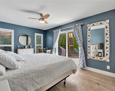 2711 Boone Drive - Photo Thumbnail 18