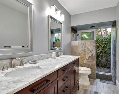 2711 Boone Drive - Photo Thumbnail 19