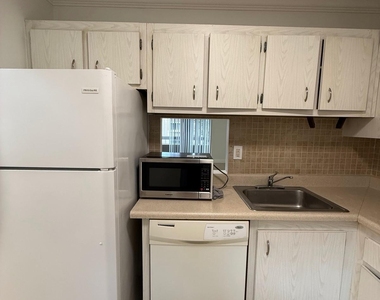7732 Camino Real - Photo Thumbnail 5