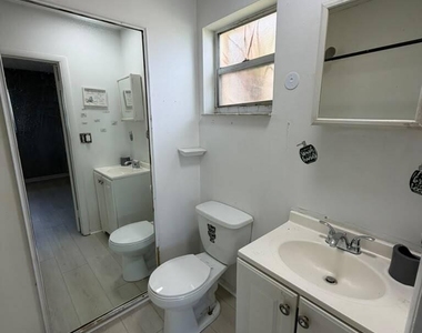 403 Nw 2nd Street - Photo Thumbnail 7