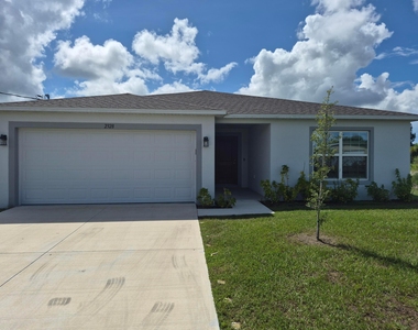 2328 Bimini Avenue Sw - Photo Thumbnail 7