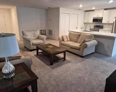 2328 Bimini Avenue Sw - Photo Thumbnail 2