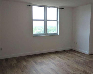 3000 Coral Way - Photo Thumbnail 14