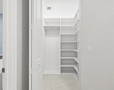 4980 Nw 15th Avenue - Photo Thumbnail 10