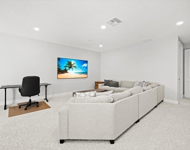 4980 Nw 15th Avenue - Photo Thumbnail 27