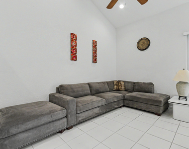 6219 Evian Place - Photo Thumbnail 27