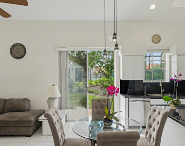 6219 Evian Place - Photo Thumbnail 29