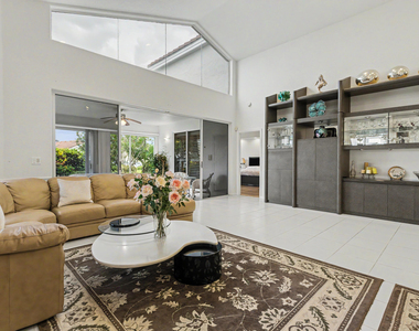 6219 Evian Place - Photo Thumbnail 13