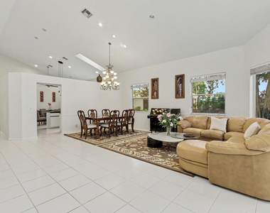 6219 Evian Place - Photo Thumbnail 8