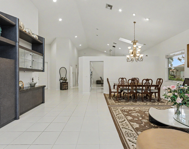 6219 Evian Place - Photo Thumbnail 9
