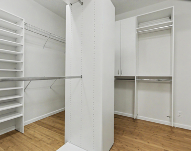 6219 Evian Place - Photo Thumbnail 34