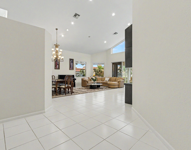 6219 Evian Place - Photo Thumbnail 12