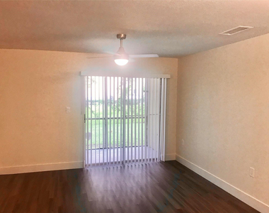 8121 Sw 21st Court - Photo Thumbnail 16