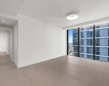 700 Ne 24th Street - Photo Thumbnail 1
