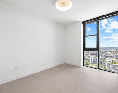 700 Ne 24th Street - Photo Thumbnail 47
