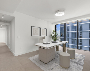 700 Ne 24th Street - Photo Thumbnail 2