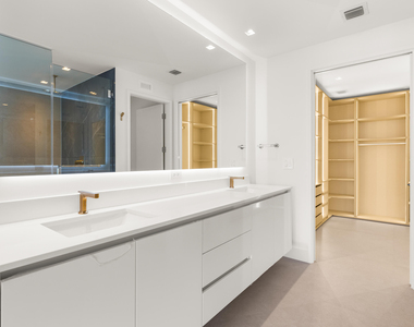 700 Ne 24th Street - Photo Thumbnail 29