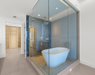 700 Ne 24th Street - Photo Thumbnail 27
