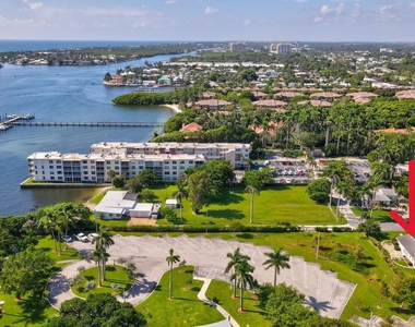 651 Oak Street - Photo Thumbnail 14